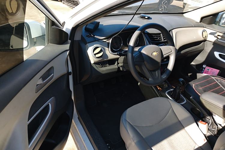 Used Chevrolet Sail 2015 Sail 3 1.5L Manual with Ideal Sunroof Edition