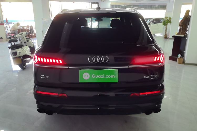 Used Audi Q7 2022 55 TFSI quattro S line Sport model Rear