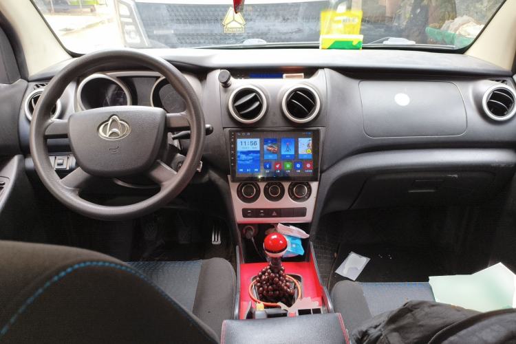 Used CHANGAN KAICHENG Ounuo S 2014 1.5L Base Version Center Console