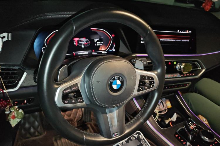 Used BMW X5 2020 xDrive40i M Sport Package Steering Wheel