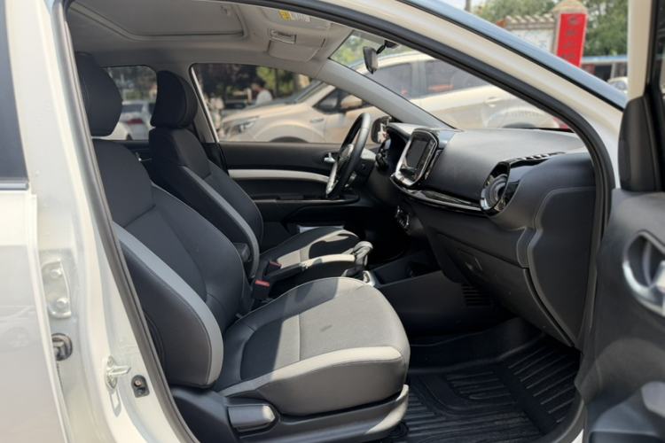 Used Kia kx1 Stonic 2026 Model 1.4L Sunroof Edition
