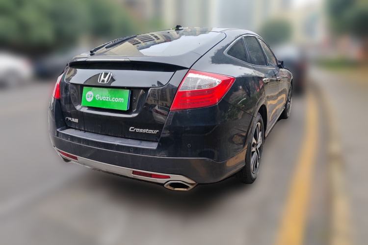 Used Honda Crosstour 2016 2.4L Luxury Edition
