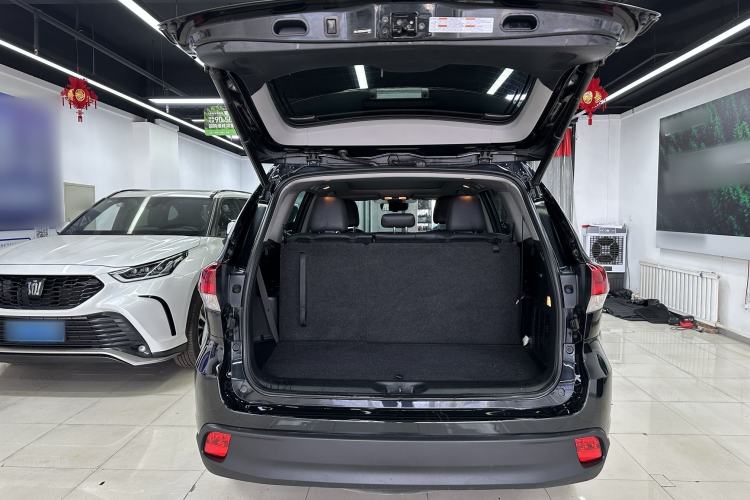 Used Toyota Highlander 2018 2.0T Four-Wheel Drive Prestige Version 7 Seats China VI Standard
