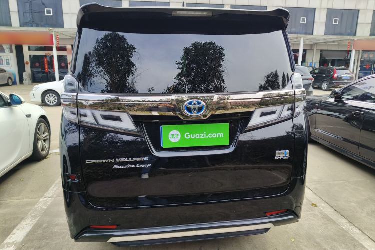 Used Toyota Vellfire 2021 Crown Dual-Engine 2.5L HV Supreme Edition
