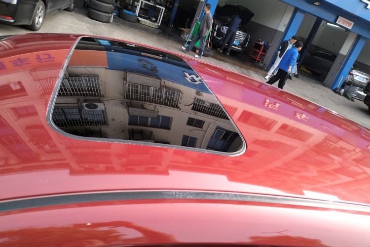 Used Nissan Tiida 2016 1.6L CVT Smart Drive Edition Roof