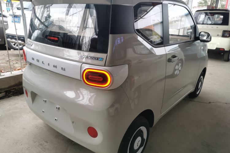Used Wuling Hongguang MINIEV 2024 3rd Generation 215km Youth Edition
