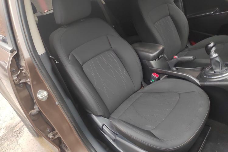 Used Kia Sportage R 2016 2.0L Manual Two-Wheel Drive GL Trim