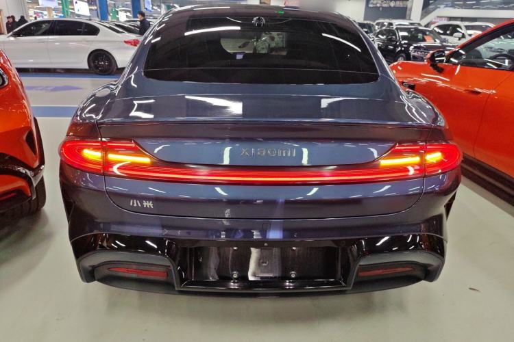 Used Xiaomi Auto SU7 2024 Four-Wheel Drive Ultra-Long Range Advanced Intelligent Driving Max Edition
