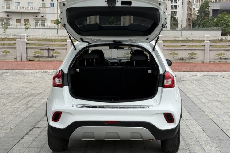 Used Geely Auto Vision X3 2018 1.5L Automatic Anniversary Edition
