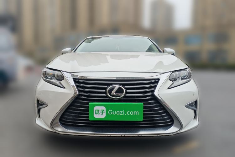 Used Lexus ES 2015 200 Elite Edition
