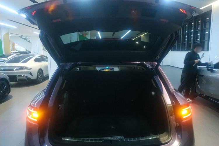 Used Hima AITO M5 2025 Extended-Range Ultra All-Wheel-Drive Version