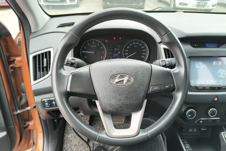 Used Hyundai ix25 2015 1.6L Automatic Two-Wheel Drive Smart GLS Trim Steering Wheel