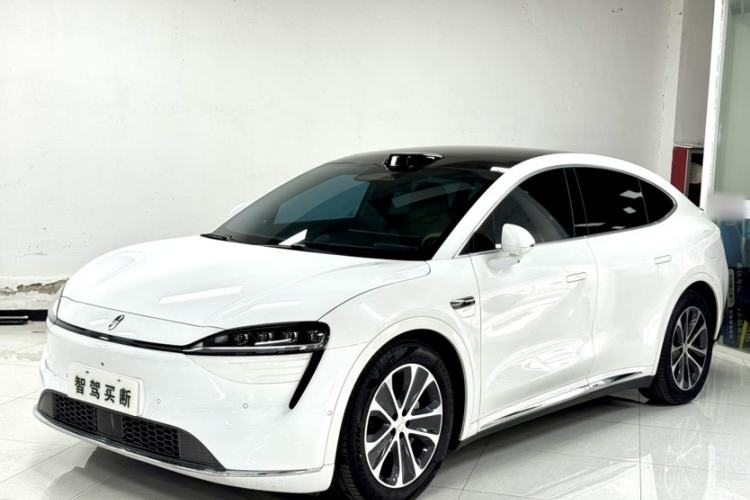 Used Hima Luxeed R7 2024 All-Electric 802 km Max