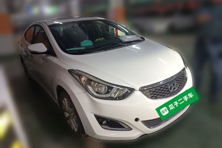 Used Hyundai Elantra (5th Generation / Langdong) 2016 1.6L Automatic Prestige Model Front Right 45 Deg