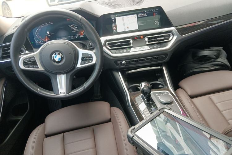 Used BMW 3 Series 2021 Second Facelift 325Li M Sport Package
