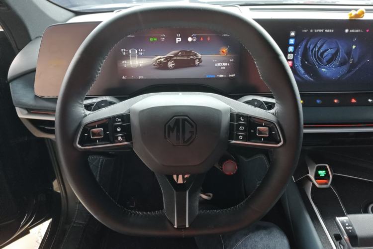 Used MG 7 2025 2.0T 405 AT Luxury Edition