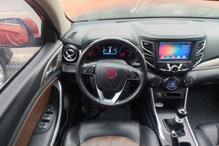 Used BYD Song 2017 Gaishi Upgrade Edition 1.5TI Manual Elite Model