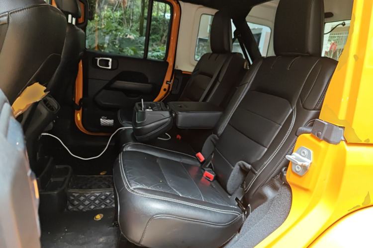 Used Jeep Wrangler 2021 2.0T 80th Anniversary Edition Left Rear Seat