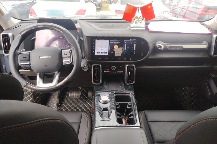 Used Haval DARGO 2021 1.5T DCT Two-Wheel Drive "Wangcai" Edition Center Console