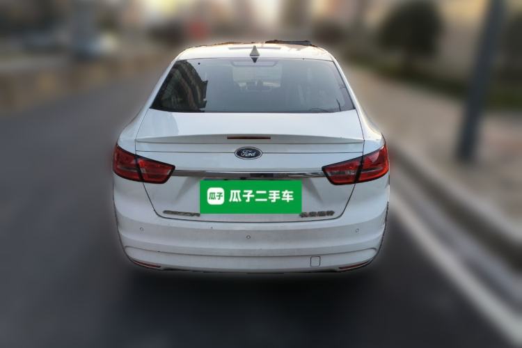 Used Ford Escort 2017 Happiness Edition 1.5L Automatic Fashion Version
