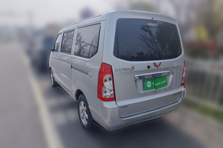 Used Wuling Rongguang 2014 1.2L S Standard Model
