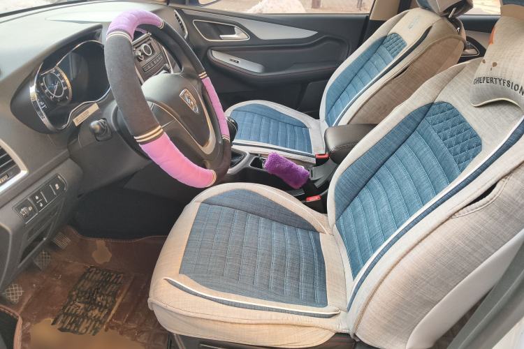 Used Baojun 560 2016 1.8L Manual Comfort Edition