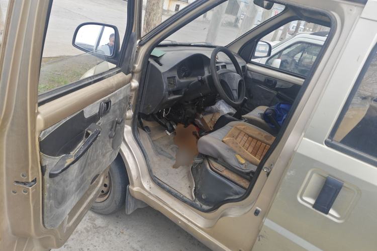 Used Wuling Rongguang 2011 1.2L Base Version