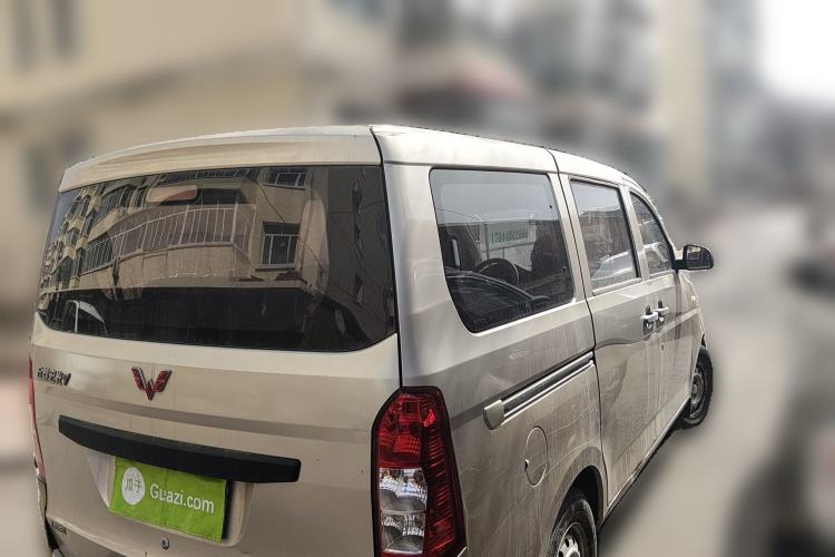 Used Wuling Hongguang 2015 1.5L S Basic Version China V Standard Rear Right 45 Deg