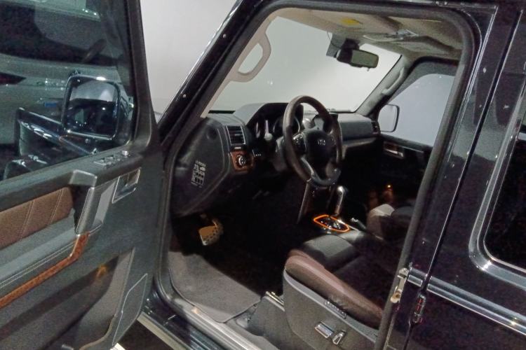 Used BAIC Off-Road BJ80 2017 2.3T Automatic 90th Anniversary Edition