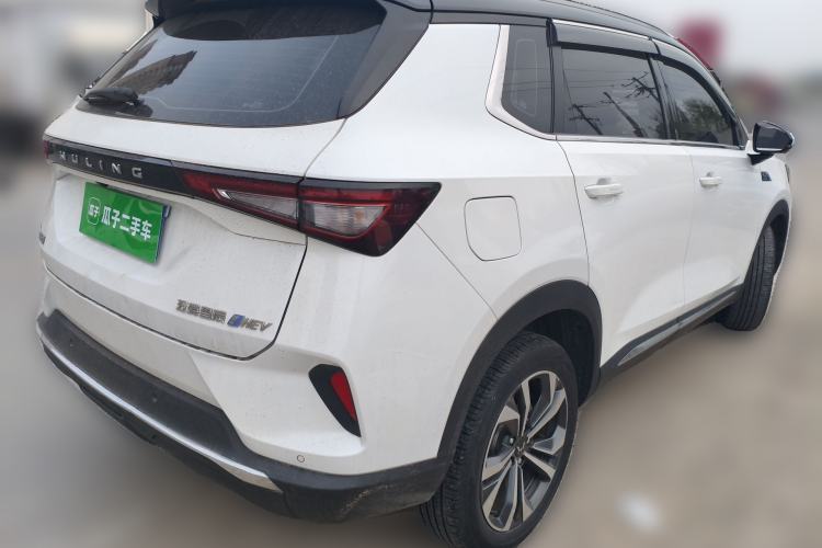 Used Wuling Asta 2022 2.0L DHT Electric-Speed Version