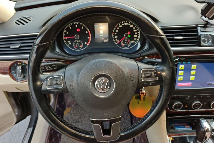 Used Volkswagen Passat 2011 1.8TSI DSG Prestige Edition
