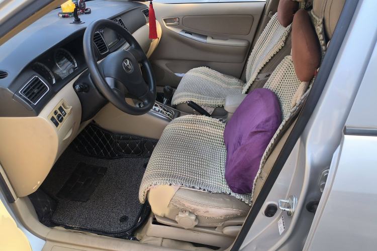 Used Toyota Corolla EX 2013 1.6L Automatic Luxury Edition