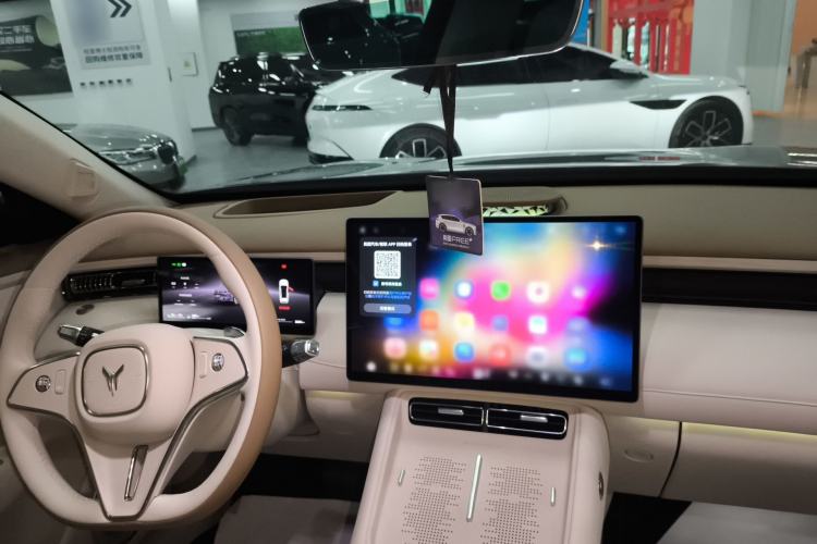 Used VOYAH FREE 2025 Model FREE+ Four-Wheel-Drive Qiankun Edition