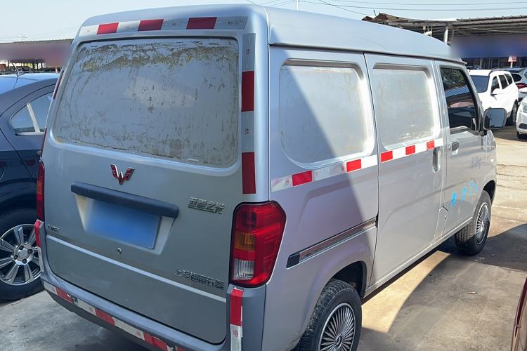 Used Wuling Zhiguang 2019 1.2L Van Utility Model 2 Seats