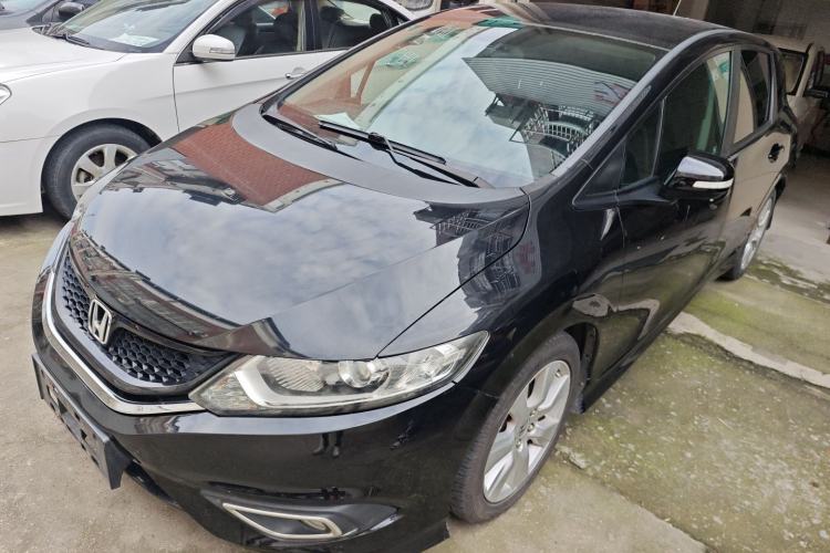 Used Honda Jade 2013 1.8L automatic Comfort version 6 seats