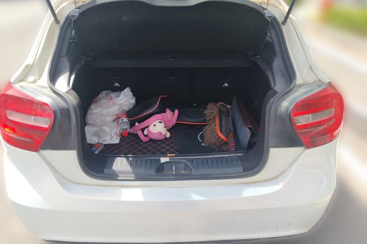 Used Mercedes-Benz A-Class 2013 A 180 Fashion Model Trunk