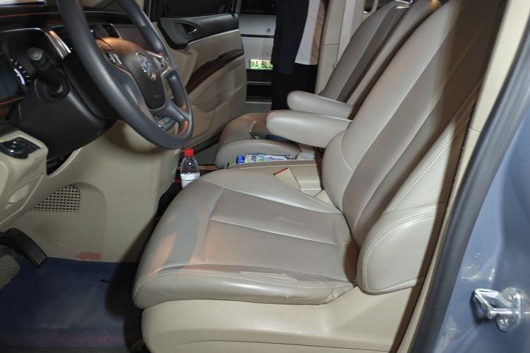 Used Buick GL8 2018 28T Comfort Model China VI Standard