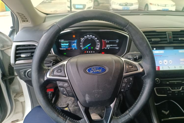 Used Ford Mondeo 2017 EcoBoost 200 Luxury Model
