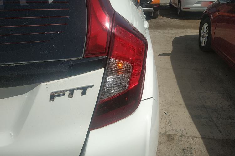 Used Honda Fit 2016 1.5L LXS CVT Comfort Sunroof Version