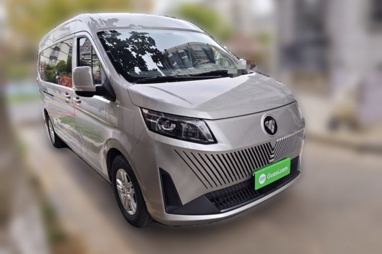 Used Foton Tianyuan V 2024 Tuyano Grand V CITY 2.0T Manual Long Wheelbase Mid-Height Roof Rear Single Tire – Available in 5/6/7/9-Seater Configurations Front Right 45 Deg