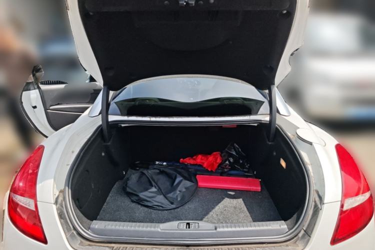 Used Peugeot RCZ 2011 1.6T Fashion Edition Trunk