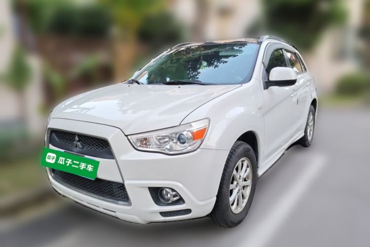 Used Mitsubishi ASX 2012 2.0 LUXURY Two-Wheel Drive with Navigation