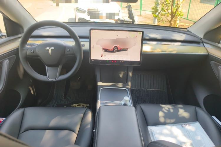 Used Tesla Model Y 2022 Revised Version Rear-Wheel Drive Center Console