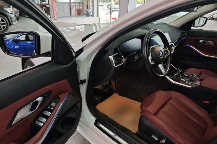 Used BMW 3 Series 2022 Updated 325Li M Sport Package Driver Seat