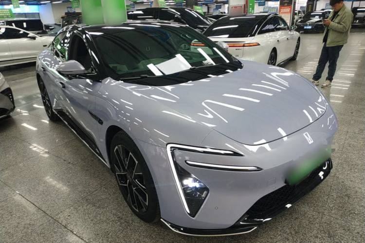 Used Avatr 06 2025 Pro Range-Extended Edition Exterior 1