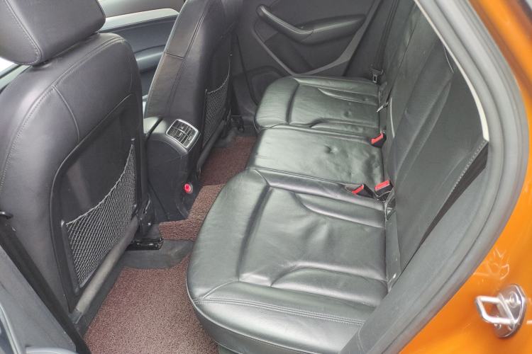 Used Audi Q3 2015 35 TFSI Comfort Model