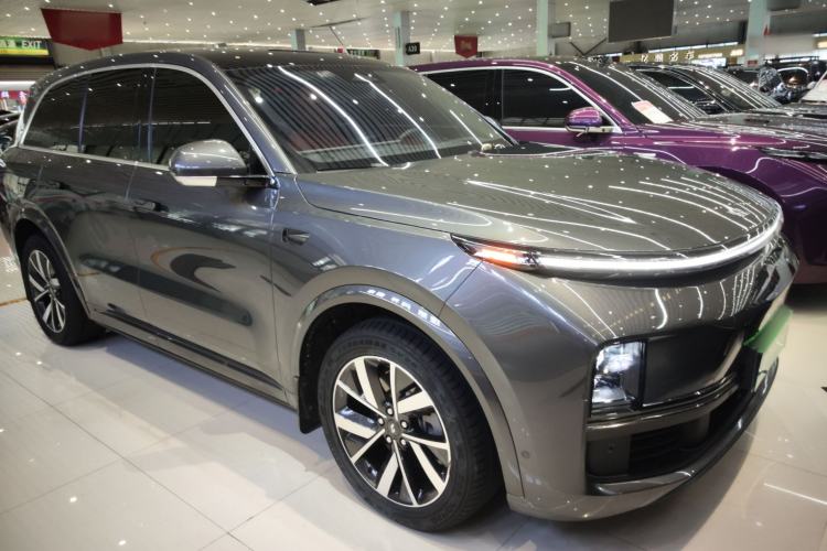 Used Li Auto L8 2023 Air model
