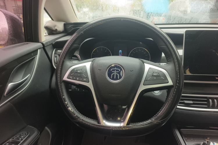Used BYD Song MAX 2019 1.5T Automatic Smart Connect Ruiyi Sunroof Model 7 Seats China VI Standard Steering Wheel