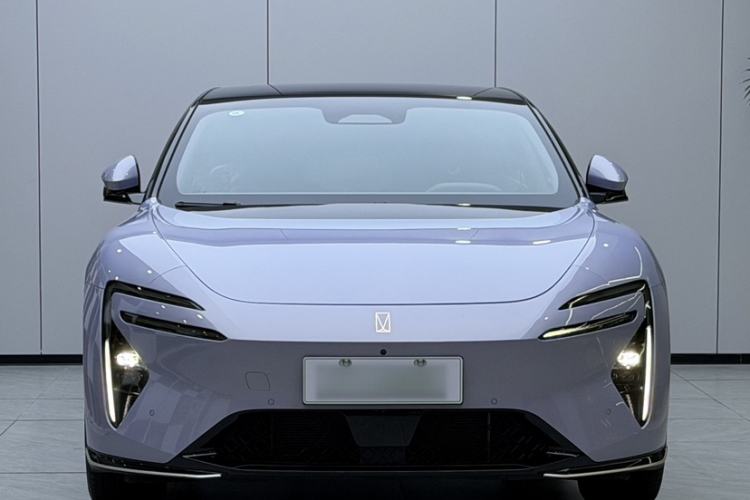 Used Avatr 06 2025 Pro Range-Extended Edition Exterior 2