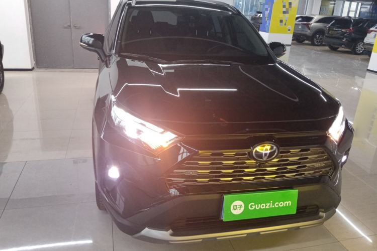 Used Toyota RAV4 2024 2.0L CVT Two-Wheel Drive Fashion Plus Edition